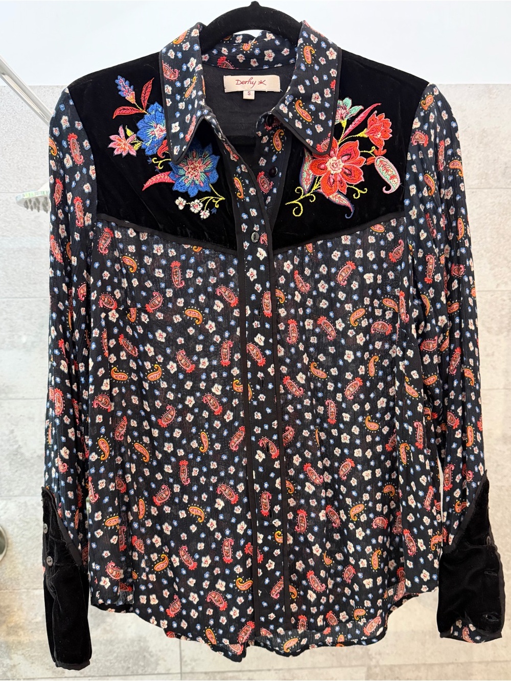 René Derhy button down western blouse S